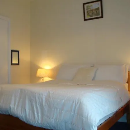 The Blue Door ويكسفورد